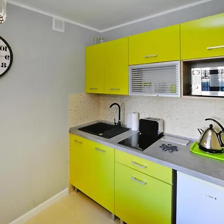 Studio In Ko Obrzeg Near Baltic Beach 아파트 *